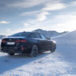 「BMW、新型5シリーズ&ドライバーレス車両のテスト走行を、オーストリアの氷上で現地メディア向けに実施！」の40枚目の画像ギャラリーへのリンク
