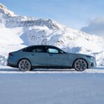 「BMW、新型5シリーズ&ドライバーレス車両のテスト走行を、オーストリアの氷上で現地メディア向けに実施！」の37枚目の画像ギャラリーへのリンク