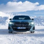「BMW、新型5シリーズ&ドライバーレス車両のテスト走行を、オーストリアの氷上で現地メディア向けに実施！」の32枚目の画像ギャラリーへのリンク