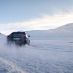「BMW、新型5シリーズ&ドライバーレス車両のテスト走行を、オーストリアの氷上で現地メディア向けに実施！」の15枚目の画像ギャラリーへのリンク