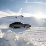 「BMW、新型5シリーズ&ドライバーレス車両のテスト走行を、オーストリアの氷上で現地メディア向けに実施！」の9枚目の画像ギャラリーへのリンク