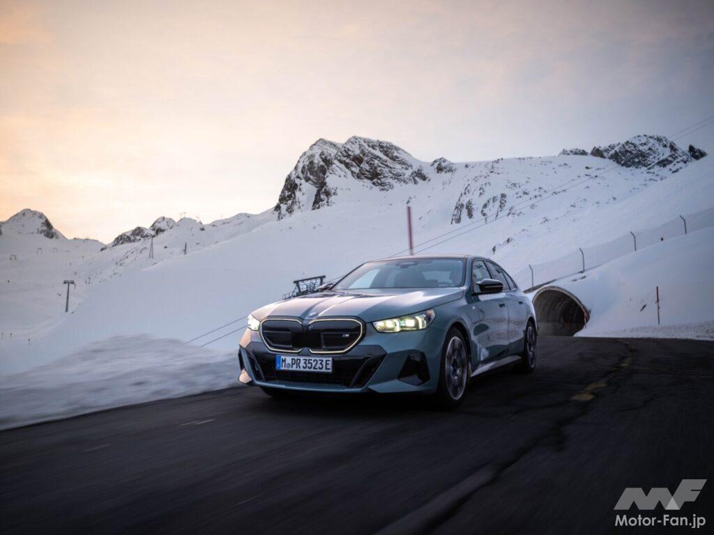 「BMW、新型5シリーズ&ドライバーレス車両のテスト走行を、オーストリアの氷上で現地メディア向けに実施！」の5枚目の画像