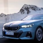 「BMW、新型5シリーズ&ドライバーレス車両のテスト走行を、オーストリアの氷上で現地メディア向けに実施！」の3枚目の画像ギャラリーへのリンク