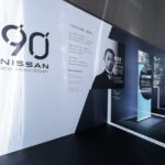 「日産自動車が創立90周年を記念してグローバル本社ビル『NISSANウォーク』で特別展示を実施!」の1枚目の画像ギャラリーへのリンク