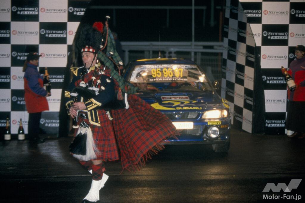 「WRCを走ったインプレッサWRXを運転した！ カルロス・サインツがドライブした本物のプロドライブ製グループAマシンです!!」の7枚目の画像