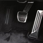 「心地よいエキゾーストで魅了「アルファロメオ・ジュリア」【最新スポーツカー 車種別解説 ALFA ROMEO GIULIA】」の7枚目の画像ギャラリーへのリンク