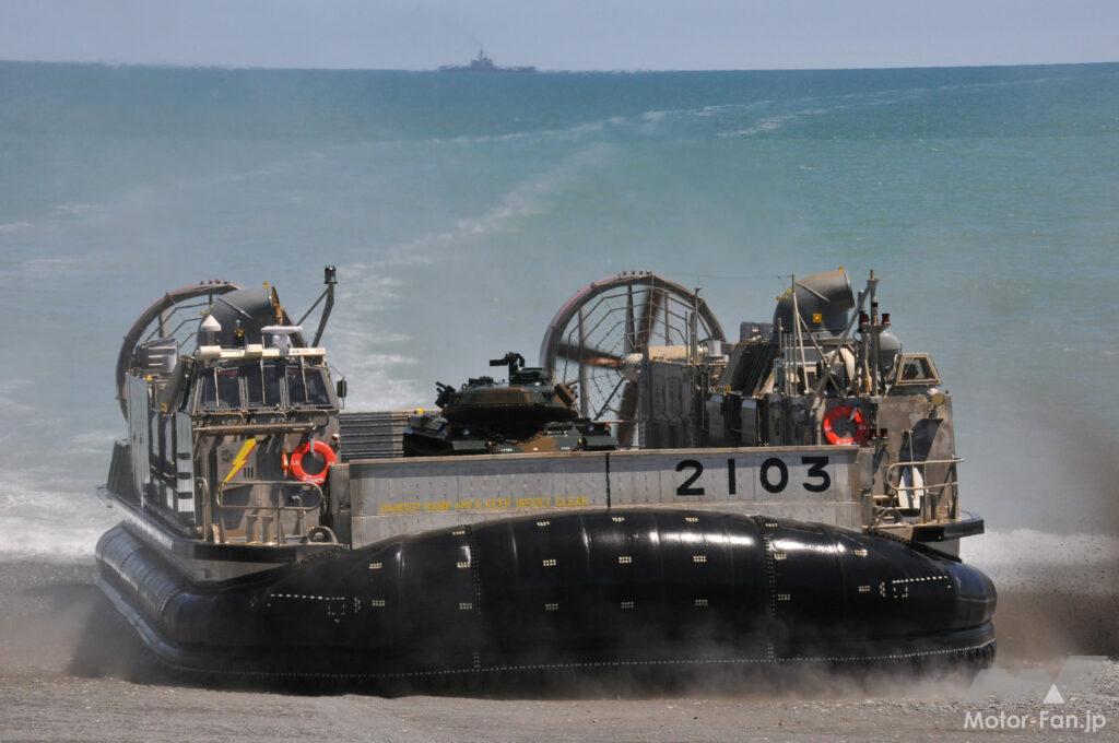 「海上自衛隊のホバークラフト「LCAC」：1万6600ps最高速度90km/h！上陸・揚陸作戦という災害救援で実績あり」の8枚目の画像