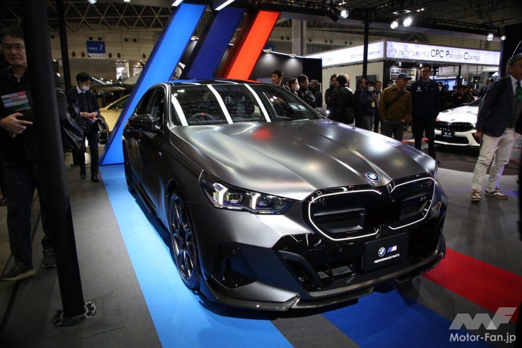 「BMWはMパフォーマンス・パーツがメイン！センターロック式のホイールを装着した「M2 クーペ」も登場【東京オートサロン2024】」の6枚目の画像