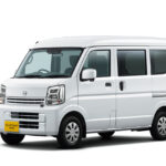 「日産「NV100クリッパー」が一部仕様変更を機に車名変更。商用は「クリッパー バン」、乗用は「クリッパー リオ」に」の1枚目の画像ギャラリーへのリンク