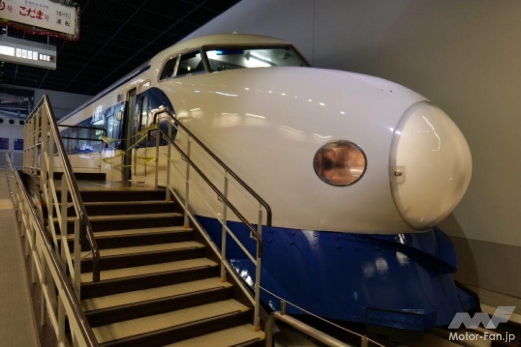 「東海道新幹線「のぞみ」がデビュー。東京～大阪間で最高速度270km/h、所要時間2時間30分まで短縮して航空便に対抗【今日は何の日？3月14日】」の3枚目の画像