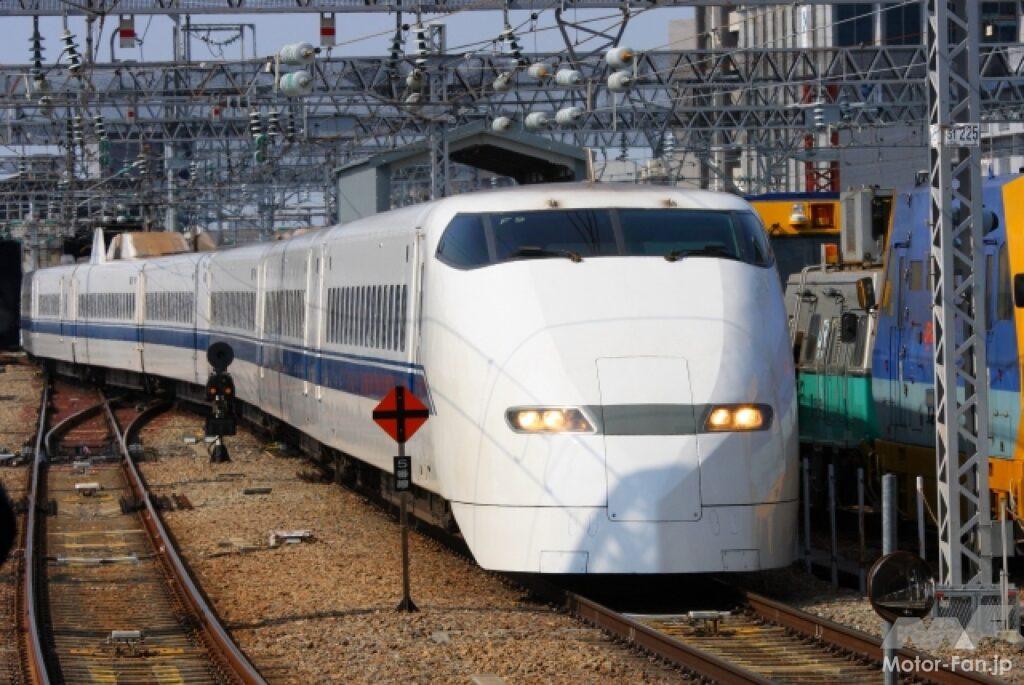 「東海道新幹線「のぞみ」がデビュー。東京～大阪間で最高速度270km/h、所要時間2時間30分まで短縮して航空便に対抗【今日は何の日？3月14日】」の1枚目の画像
