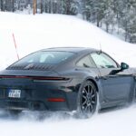 「電動化はどうなる!? ポルシェ「911」改良新型、謎のプロトタイプが初出現！ 」の12枚目の画像ギャラリーへのリンク