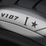 「BMW『X7』、『XM』に、横浜ゴムの「ADVAN Sport V107」が新車装着！大型SUVやBEVの重量ボディに対応するHLCタイヤ！」の1枚目の画像ギャラリーへのリンク