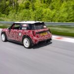 「EVを圧倒するスリル！ガソリンエンジン搭載の新型MINI「JCW」は最大250psの予感！」の10枚目の画像ギャラリーへのリンク