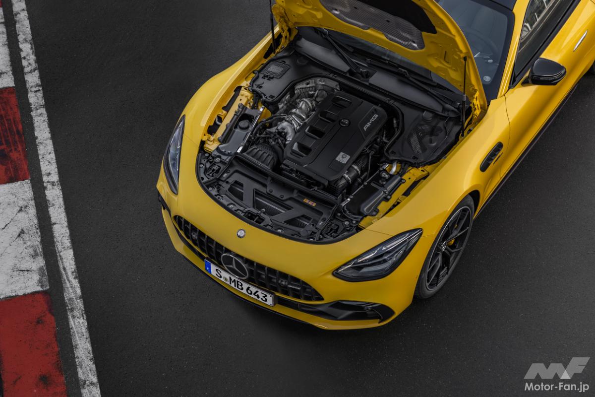 「421PS直4ターボの軽快FRスポーツ 新型メルセデスAMG GT 43クーペの受注が開始！パフォーマンスと快適性を兼ね備え、約2000万円という価格設定に」の14枚めの画像