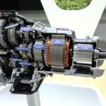 「スバル、水平対向＋トヨタハイブリッドシステムをフォレスター、クロストレックに搭載へ。2026年にはBEV4モデル体制」の7枚目の画像ギャラリーへのリンク