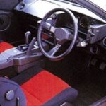 「国産初の量産ミッドシップ、トヨタ「MR2」は139.5万円～と破格の安さでチャレンジしたMRスポーツ【今日は何の日？6月8日】」の13枚目の画像ギャラリーへのリンク