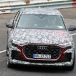 「この巨体で0-100km/h加速3.7秒！ アウディのフラッグシップSUV「Q8」シリーズに最高峰モデル「RS Q8」登場へ！ニュルブルクリンクでテスト中!!」の1枚目の画像ギャラリーへのリンク