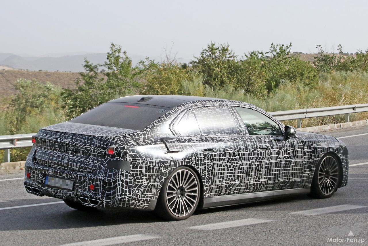 「BMW7シリーズのビッグマイチェン車両が初出現！あの分割ヘッドライトはどうなる？」の5枚めの画像