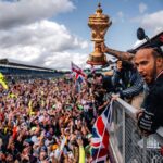 「【F1結果】メルセデスのハミルトンが母国イギリスで2024年シーズン初優勝！ RBの角田裕毅は雨絡みのレースで10位入賞」の8枚目の画像ギャラリーへのリンク