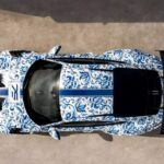 「まるで陶器!? ワンオフデザインのポルシェ911GT3 RS発表へ！ポルシェ・オランダ75周年記念モデルはオランダ伝統のデルフトブルーに彩られる!!」の4枚目の画像ギャラリーへのリンク