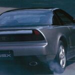 「ホンダのミッドシップスポーツ「NSX」は爆速なのに快適走行！“誰でも乗れるスーパーカー”を目指す【歴史に残るクルマと技術058】」の17枚目の画像ギャラリーへのリンク