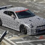 「日産「GT-R NISMO」がニュルで量産車世界最速ラップタイム記録！ 1501.5万円で2014年に販売【今日は何の日？9月30日】」の11枚目の画像ギャラリーへのリンク