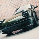 「ポルシェ964世代を7千万円超えの高級電動モデルとしてレストモッド！パワートレーンはテスラから移植」の20枚目の画像ギャラリーへのリンク