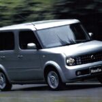 「人気のコンパクトワゴン、日産「キューブ」の初代以上に広く快適な2代目が119.8万円～登場【今日は何の日？10月8日】」の12枚目の画像ギャラリーへのリンク