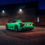 「世界に2台の激レア… フレッシュグリーンのレクサス「LFA」中古車は1億4千万円超え!? 」の5枚目の画像ギャラリーへのリンク