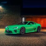 「世界に2台の激レア… フレッシュグリーンのレクサス「LFA」中古車は1億4千万円超え!? 」の9枚目の画像ギャラリーへのリンク