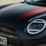 「MINI JCWエレクトリック/JCWエースマン 電動モデルをパリモーターショー2024で初公開！」の5枚目の画像ギャラリーへのリンク