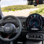 「新型MINI JCW/JCWコンバーチブルが登場！刺激的なパフォーマンスと個性的なスタイルを融合させた新時代のパフォーマンスモデル！」の7枚目の画像ギャラリーへのリンク