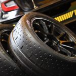 「惜しい走行も多かったダンロップ勢だが、DUNLOP DIREZZA β02を履くチーム・ドルーピー石川がポイント獲得【D1GP EBISU DRIFT】」の7枚目の画像ギャラリーへのリンク