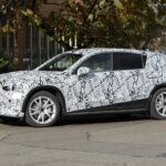 「メルセデスベンツ「EQC」の後継モデル「GLC EV」が消滅したCクラスワゴンの穴を埋める!? 最新プロトタイプがデザイン変更？」の7枚目の画像ギャラリーへのリンク