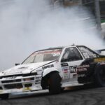 「DUNLOP DIREZZA β02の強みを引き出した石川が躍動！　2戦連続単走2位で追走でも100点を叩き出す【D1GP TOKYO DRIFT】」の6枚目の画像ギャラリーへのリンク