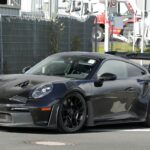 「HV搭載しない最後の水平対向6気筒に…ポルシェ「911 GT3 RS」いよいよ発売へ！」の3枚目の画像ギャラリーへのリンク