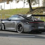 「HV搭載しない最後の水平対向6気筒に…ポルシェ「911 GT3 RS」いよいよ発売へ！」の7枚目の画像ギャラリーへのリンク