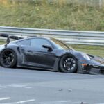 「HV搭載しない最後の水平対向6気筒に…ポルシェ「911 GT3 RS」いよいよ発売へ！」の14枚目の画像ギャラリーへのリンク