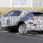 「EV市場の鈍化でEVにエンジン搭載の矛盾……！ メルセデス・ベンツ「GLC EV」プロトタイプに変更点多数」の9枚目の画像ギャラリーへのリンク