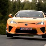 「欧州のスーパーカーと真っ向勝負！の「レクサスLFA」、トヨタ渾身の和製スーパーカー、その先進技術を探る【歴史に残るクルマと技術075】」の9枚目の画像ギャラリーへのリンク