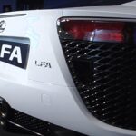 「欧州のスーパーカーと真っ向勝負！の「レクサスLFA」、トヨタ渾身の和製スーパーカー、その先進技術を探る【歴史に残るクルマと技術075】」の11枚目の画像ギャラリーへのリンク