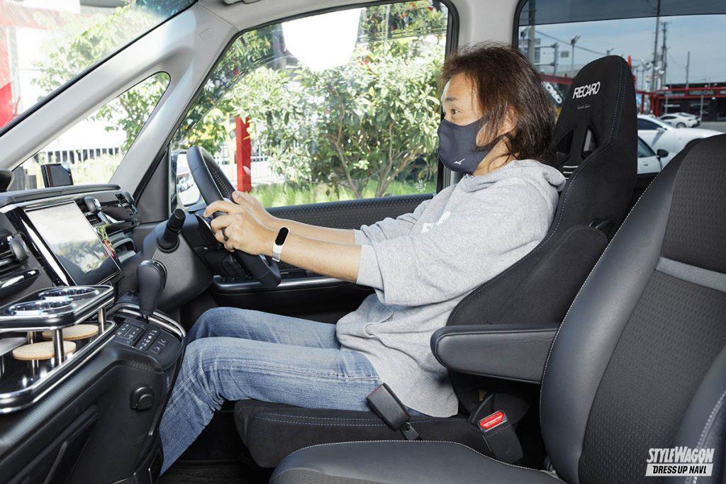 「正しいシートポジションって知ってます!?　ドライブを快適にするために今できること」の4枚目の画像