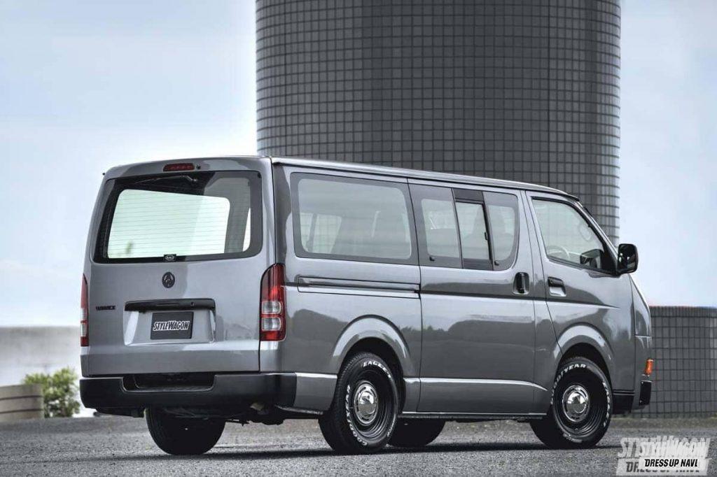 なんだあの顔は ヴァナゴンフェイスのコンプリートカーに夢中 エアロ カスタム トヨタ ハイエース スタイルワゴン ドレスアップナビ なんだあの顔は ヴァナゴンフェイスのコンプリートカーに夢中 エアロ カスタム トヨタ ハイエース スタイルワゴン ドレスアップナビ