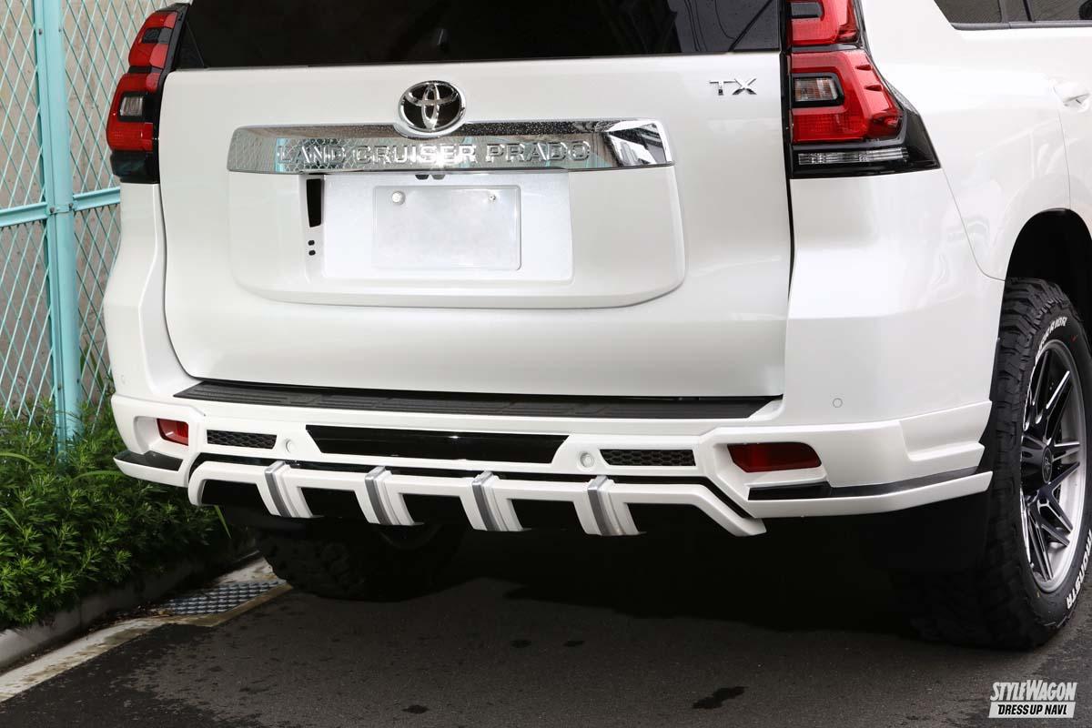 トヨタ ランドクルーザープラド ついに大型suvに着手 ロジャム流ラインワークで魅せる 画像ギャラリー 5枚目 全10枚 スタイルワゴン ドレスアップナビ