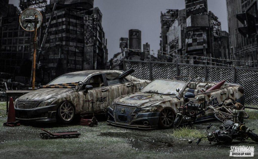 「【週末は大人もプラモデル！】崩壊した渋谷の街にクラウンの放置車両【連載・ #魅せプラモ部 vol.9】」の1枚目の画像