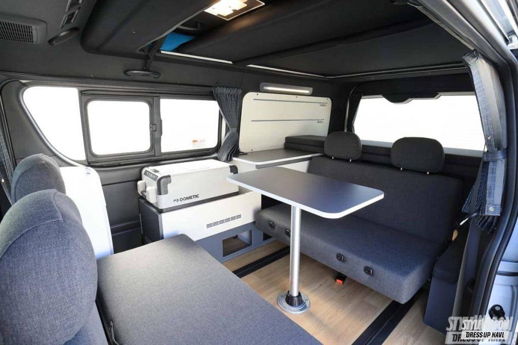 車内でも車外でも使える装備が美点 最新キャンパー ビルド スマートかつ全シーズン快適 トヨタ ハイエース ライトキャンパースタイル21 スタイルワゴン ドレスアップナビ 車内でも車外でも使える装備が美点 最新キャンパー ビルド スマートかつ全シーズン快適 トヨタ ハイエース ライトキャンパースタイル21 スタイルワゴン ドレスアップナビ