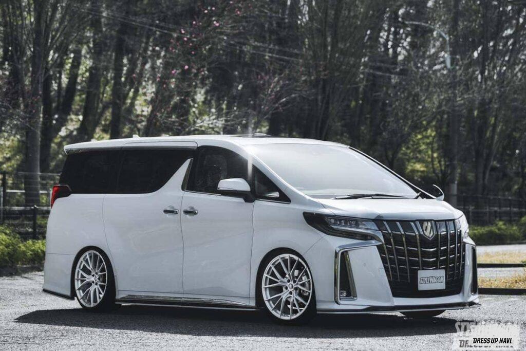 純正車高じゃハミ出ちゃう 70 80ミリのローダウン前提サイズ For 30アルヴェル スタイルワゴン ドレスアップナビ 純正車高じゃハミ出ちゃう 70 80ミリのローダウン前提サイズ For 30アルヴェル スタイルワゴン ドレスアップナビ