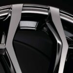 クレンツェ2021年モデルは10本スポークの鋭いラインと柔らかな曲線が融合した高級感溢れる意匠 - 