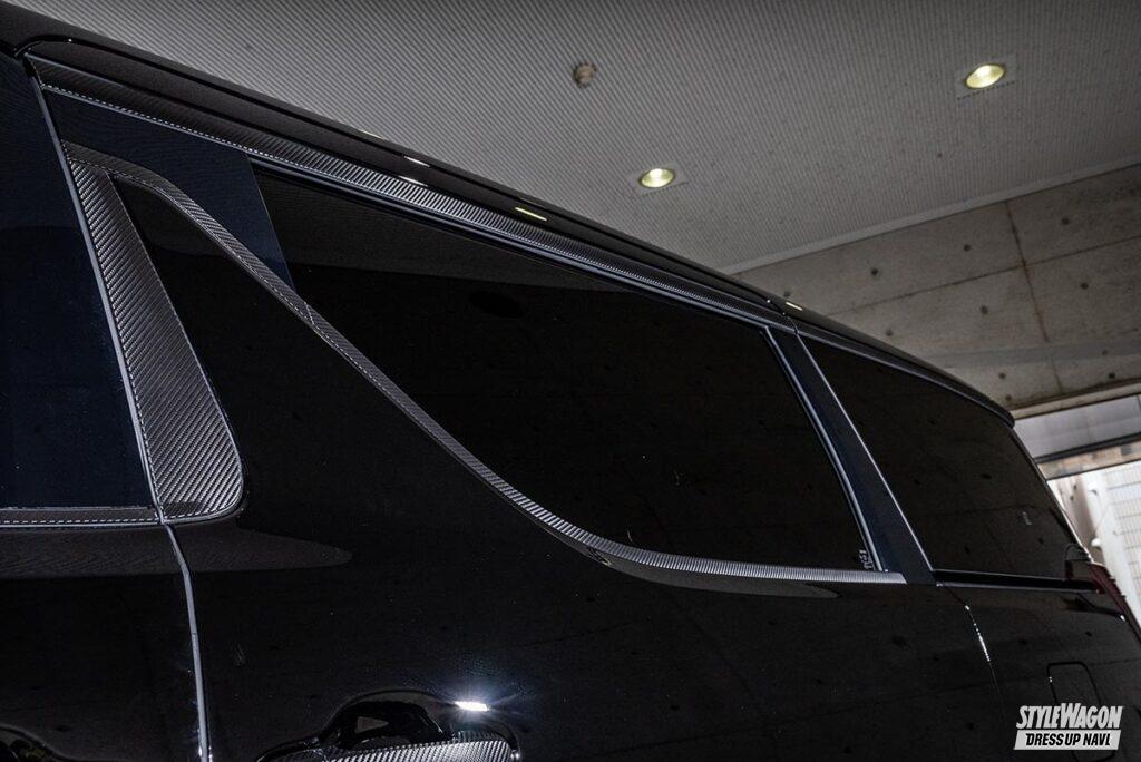 「セレブ御用達、銀座マギーの社用車・アルファードは、仮想「レクサスLM Fスポーツ」」の8枚目の画像